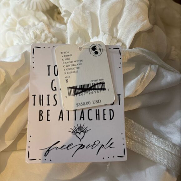 FREE PEOPLE BLOSSOM BLISS MAXI DRESS IN SNOW WHITE NWT SIZE 8 & 10 - Picture 7 of 10